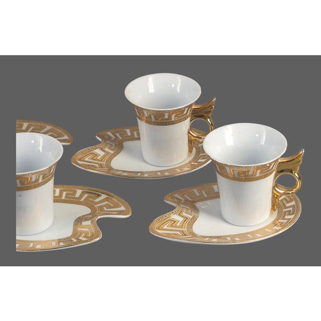 Hollywood Regency Late 20th Century Elegant Set of Four Demitasse Greek Key Cups & Saucers Japanese Imperial Porcelain Gilded - 8 pcs For Sale - Image 3 of 7