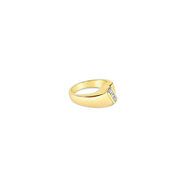 Contemporary Princess Cut Diagonal Diamond Ring .40cttw 14k Yellow Gold, Size 10 For Sale - Image 3 of 5