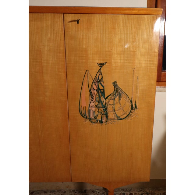 Vittorio Dassi Mid-Century Maple and Sycamore Sideboard in the style of Vittori Dassi, 1950s For Sale - Image 4 of 18