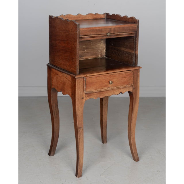 French Country 18th Century Louis XV Style Side Table, or Nightstand For Sale - Image 3 of 10