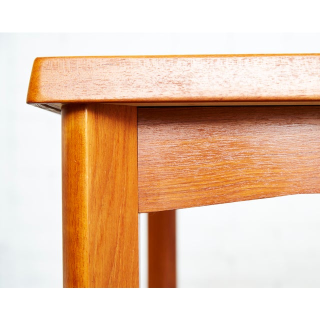 Expandable Dining Table by Henning Kjaernulf for Velje, 1960s For Sale - Image 10 of 15