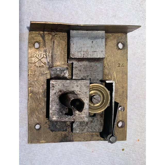 Wood 19th Century Hepplewhite Inlaid Writing Desk Paris Signed Lock For Sale - Image 7 of 10