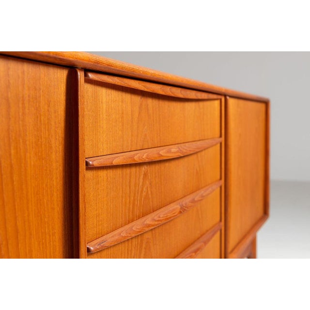 Sideboard in Teak by Svend Aage Madsen for K. Knudsen & Son, Denmark, 1960 For Sale - Image 12 of 17