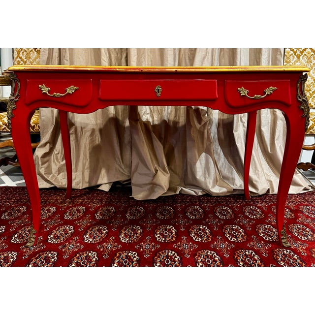 French Louis XV Red Lacquered Writing Desk For Sale - Image 3 of 9