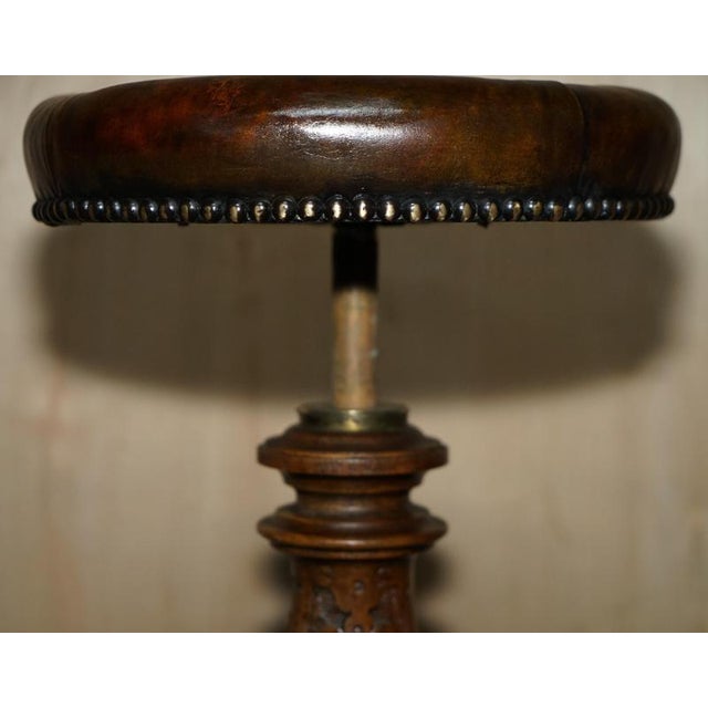 Antique Victorian Brown Leather Chesterfield Height Adjustable Piano Stool, 1880 For Sale - Image 15 of 17