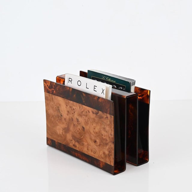1970s Magazine Rack in Tortoiseshell Acrylic Glass and Briar from Guzzini, Italy, 1970s For Sale - Image 5 of 18