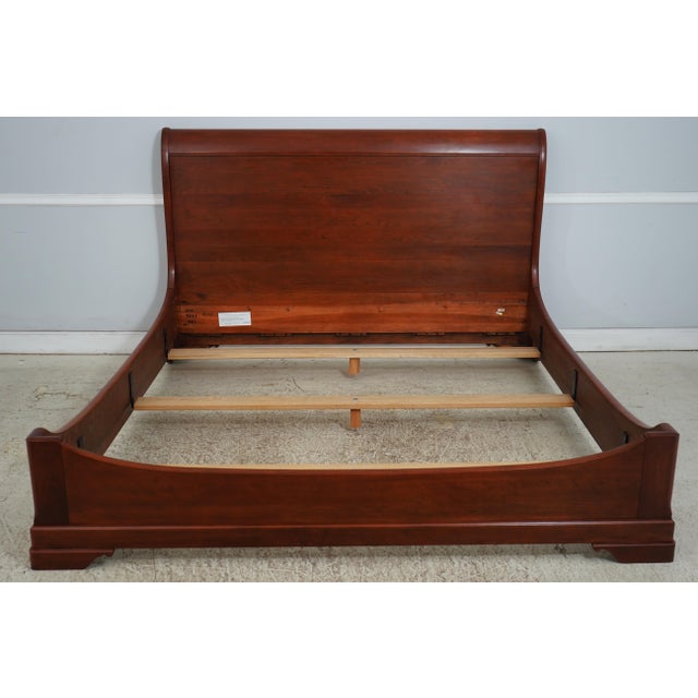Age: C.2011 Details: Finish no.11 Bolted Rail Construction High Quality Construction See Other Offerings For Matching...