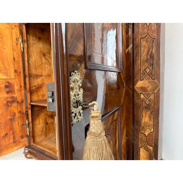 Baroque Hall Cabinet in Maple For Sale - Image 9 of 18