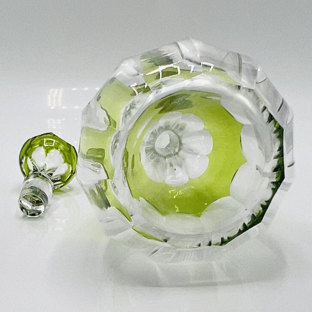 Mid-Century Modern Hand-Blown Green Cut-to-Clear Crystal Osram Decanter with Stopper from Val St. Lambert, 1950s For Sale - Image 12 of 14