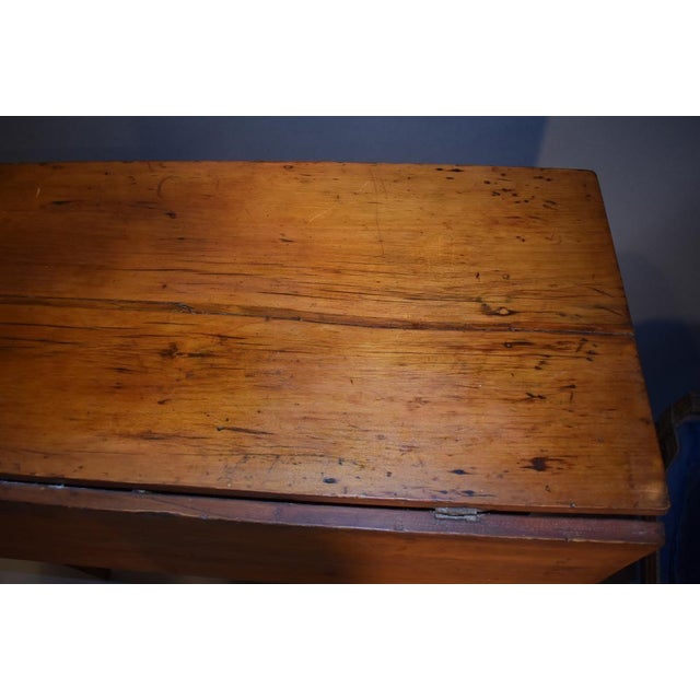 Hepplewhite 18th Century American Country Hepplewhite Breakfast Table For Sale - Image 3 of 5