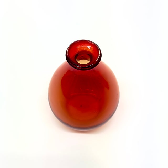 Vintage Brightly Colored Art Glass Vase Curation - Group of 3 For Sale In Miami - Image 6 of 8