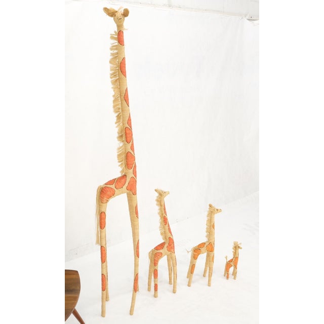 Textile Group of 4 Giraffe Folk Art Rattan Bamboo Straw Hand Painted Animal Sculptures For Sale - Image 7 of 16