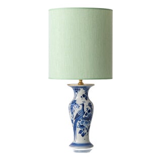 Royal Delft Blue, White, and Green Chinoiserie Bird Table Lamp, 1979 For Sale