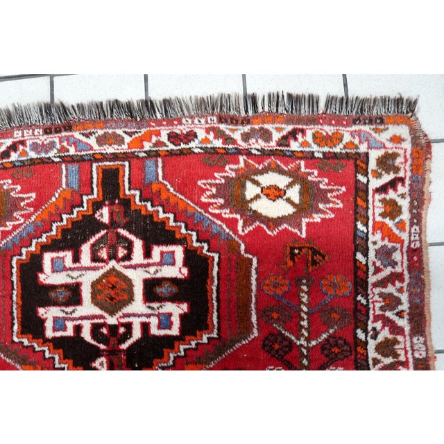 1940s, Vintage Persian Shiraz Rug, Tribal Triple Medallion, Red Field, 4 X 5 For Sale - Image 11 of 11