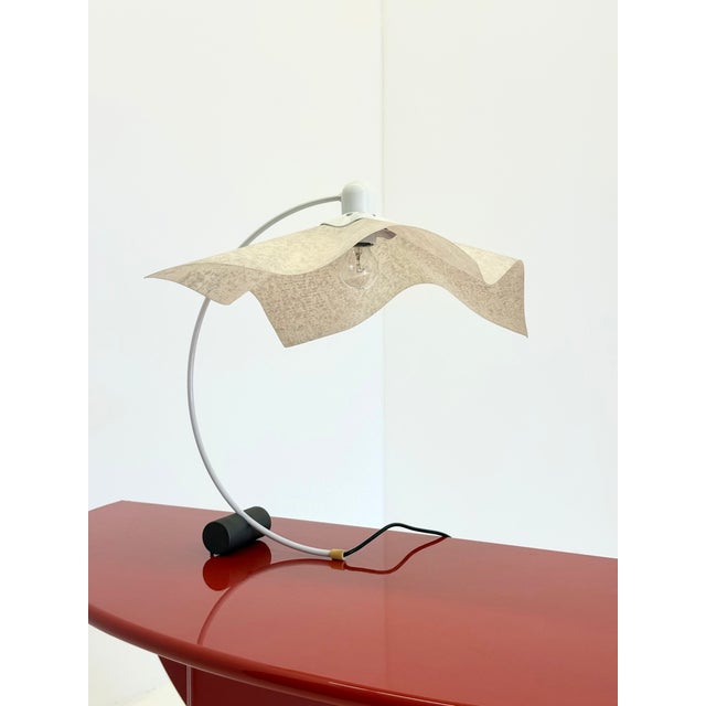 Mid-Century Modern Area Curvea Table Lamp by Mario Bellini for Artemide, 1970s For Sale - Image 3 of 10