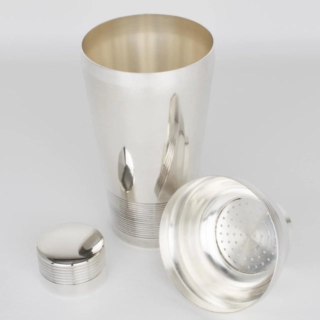 Art Deco Silver Plate Cocktail Shaker and Six Barware Glasses For Sale - Image 4 of 14