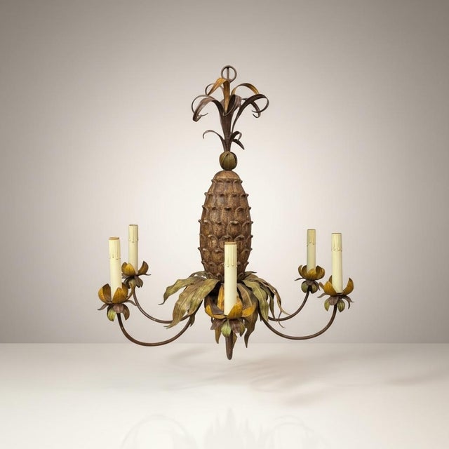 Hollywood Regency Italian Pineapple Painted Tole and Wood Chandelier - 6 Arms For Sale - Image 4 of 5
