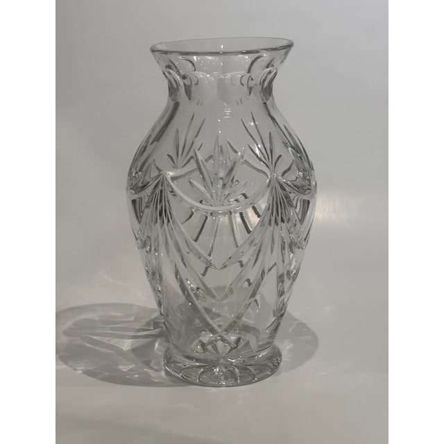 Traditional Mid 20th Century Large Waterford Cut Crystal Urn-Form Vase With Sweeping Fan Cuts, 13.5“ For Sale - Image 3 of 5