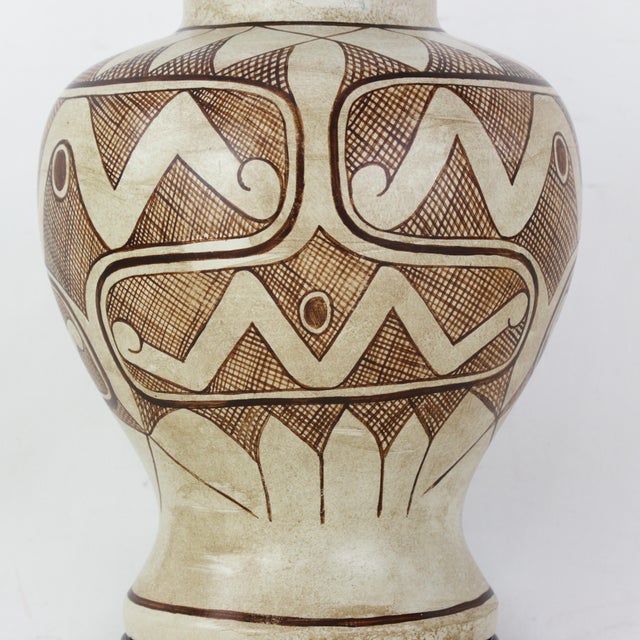 Vintage Tribal Pattern Ceramic Ginger Jar Table Lamps - a Pair For Sale - Image 10 of 13