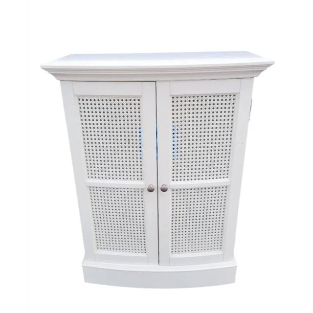 Baker Furniture Company Oversized Vintage Cane and Wood 2 Door White Wall Medicine Storage Bathroom Cabinet For Sale - Image 4 of 6