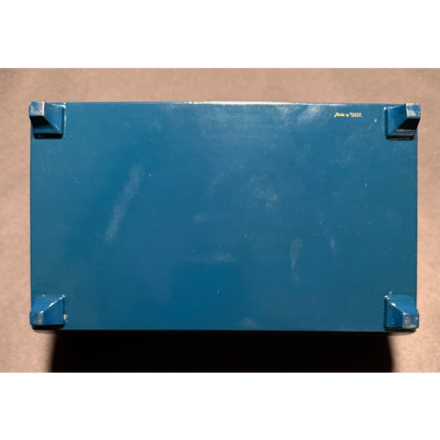 Royal Blue Late 20th Century Hand-Painted Lacquer Box – Swan Lake Scene For Sale - Image 8 of 11