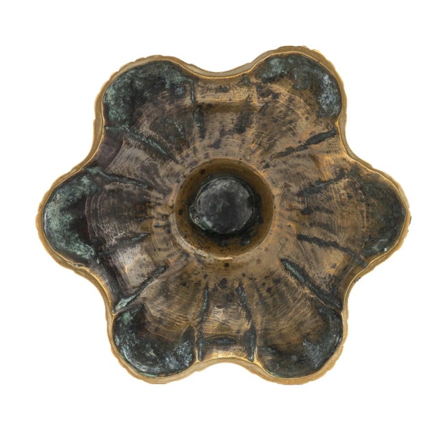 Brass English Shell Base Queen Anne Candlestick, 1760 For Sale - Image 8 of 10