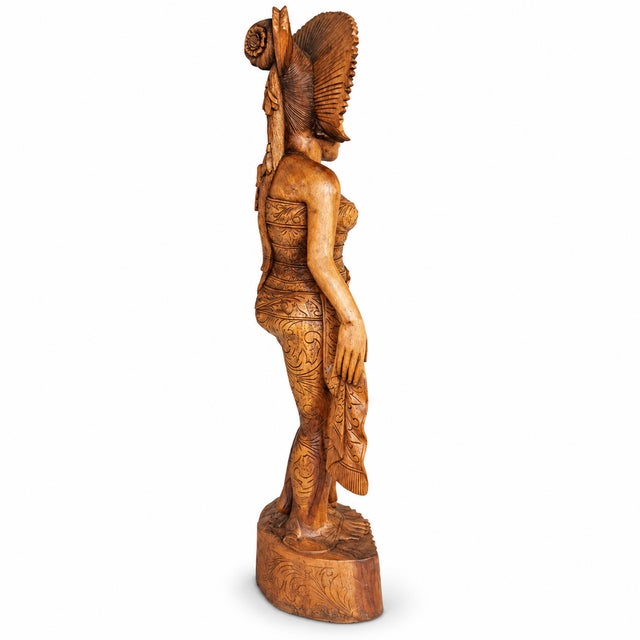 Mas Bali, Female Figure, 1900, Wood For Sale - Image 3 of 11