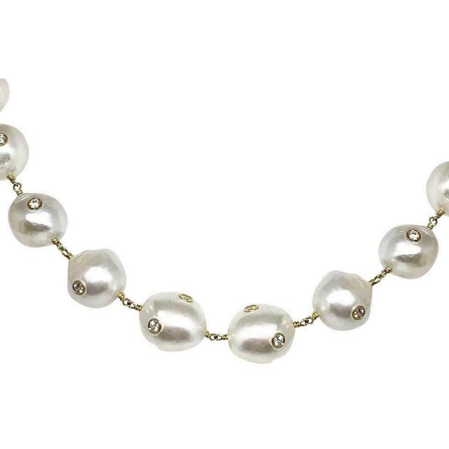 Fine South Sea Pearl Diamond 18 Karat Necklace Certified For Sale - Image 4 of 9