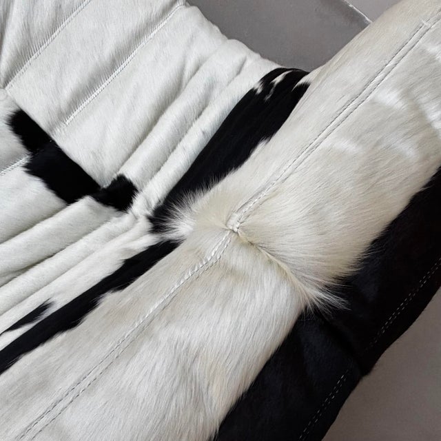 Ligne Roset Togo Lounge Chair in Two-Tone Cowhide Leather by Michel Ducaroy for Ligne Roset, 1970 For Sale - Image 4 of 11