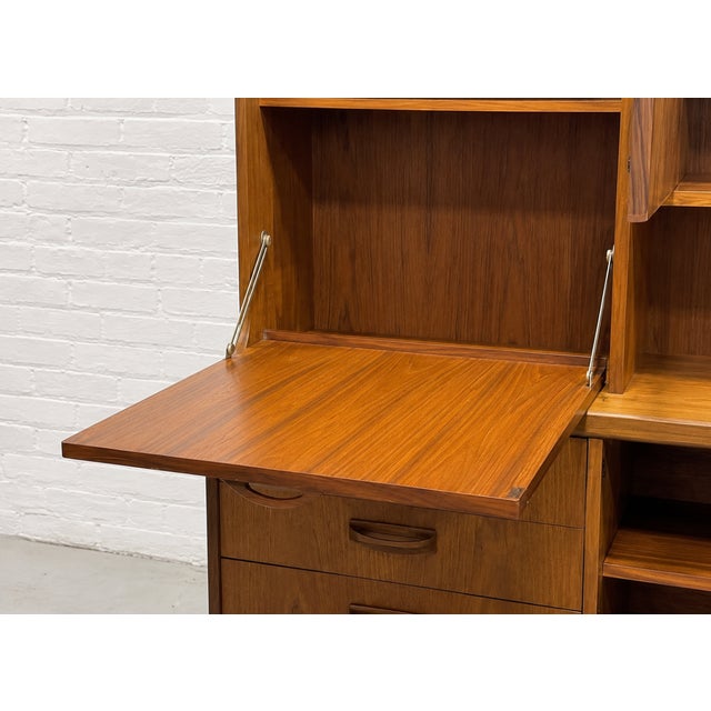 Mid Century Modern Teak Credenza / Sideboard by G-Plan, C. 1960s For Sale - Image 13 of 15