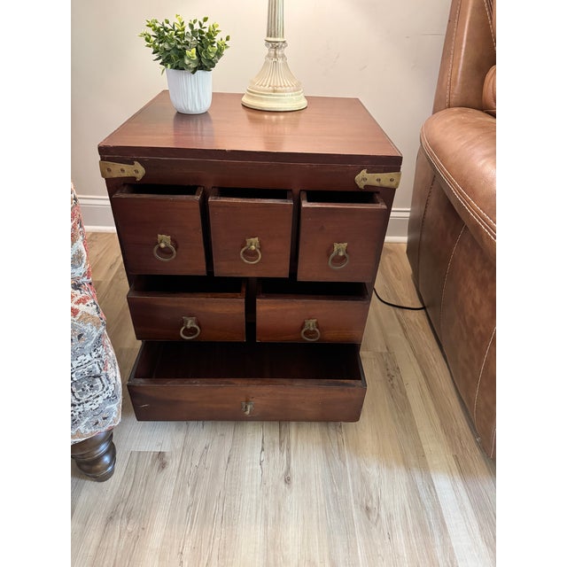 Pottery BarnStyle: Apothecary / Campaign StyleStorage: 6 fully functional drawers that pull out smoothlyHardware: Heavy...