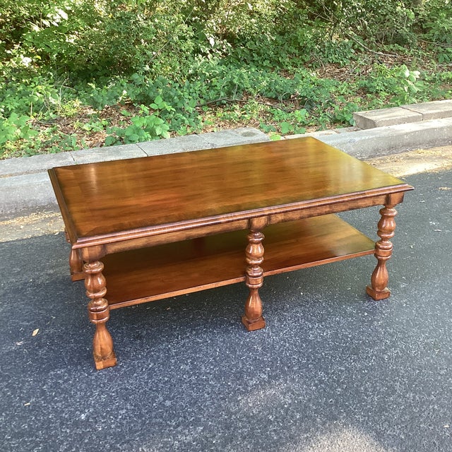 Wood Hickory White Traditional Mahogany Cocktail Table With Turned Legs & Lower Shelf For Sale - Image 7 of 8