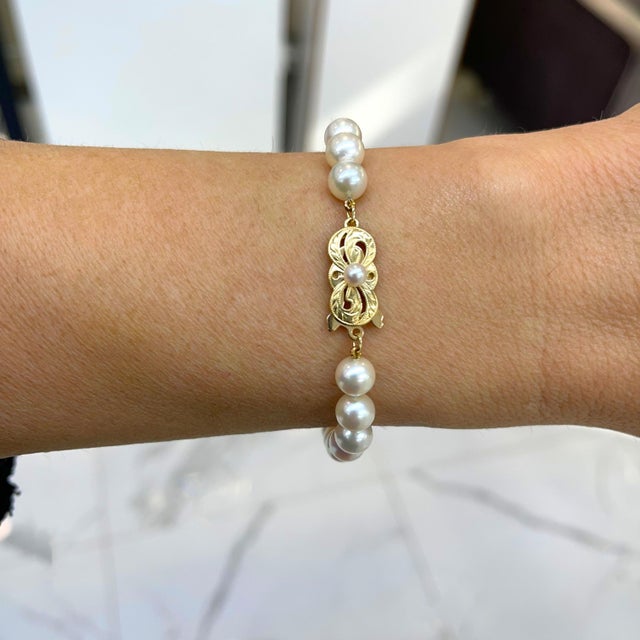 Mikimoto Akoya Pearl Strand Link Bracelet - 18K Yellow Gold Clasp ...