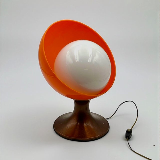 1970s Italian Space Age Table Light in Orange Abs and Opaline Glass, 1970s For Sale - Image 5 of 15