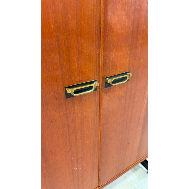 Brown Mid-Century Modern Modular Wall Unit in Veneer and Black Metal Cabinet, Europe, 1960s For Sale - Image 8 of 18