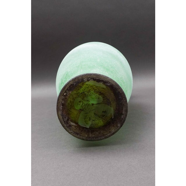 Glass Murano Italian Vintage Mid-Century Green Scavo Art Glass Amphora Vase For Sale - Image 7 of 7