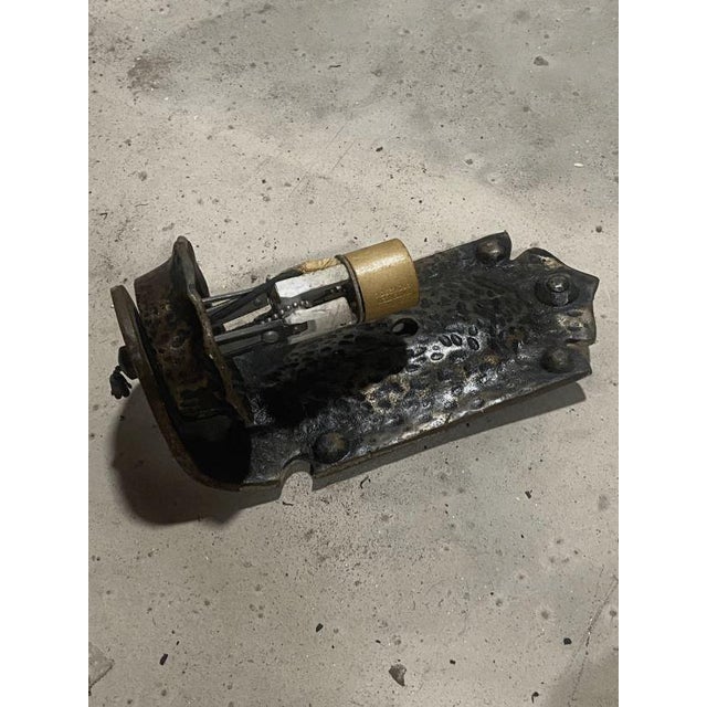 French Antique Tudor Hammered Single Light Wall Sconce for Repair For Sale - Image 3 of 9