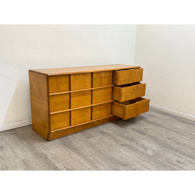 Heywood Wakefield 9 Drawer Dresser For Sale In Los Angeles - Image 6 of 11
