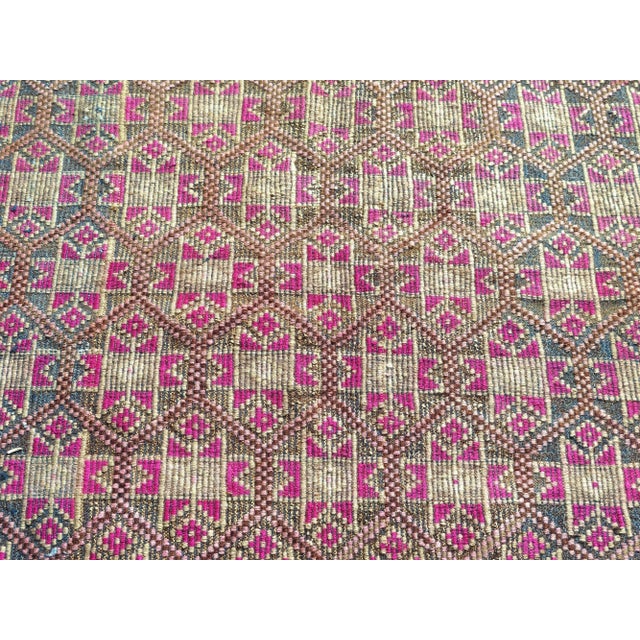 Textile Mid 20th Century Vintage Handmade Embroidery Rug Boho Pink Turkish Kilim For Sale - Image 7 of 13