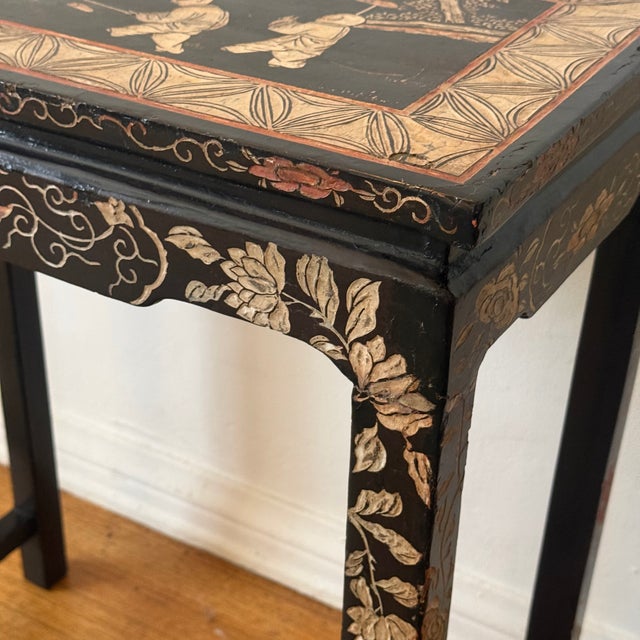 Paint Antique Chinese Black Lacquer Chinoiserie Accent Table For Sale - Image 7 of 7