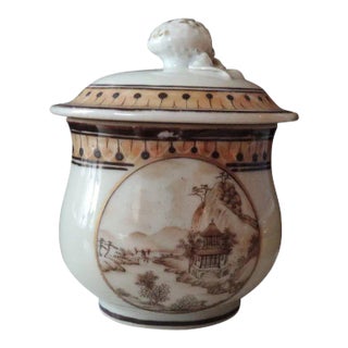 Early 19th Century Chinese Export Porcelain Pot de Creme in the American Federal Taste For Sale