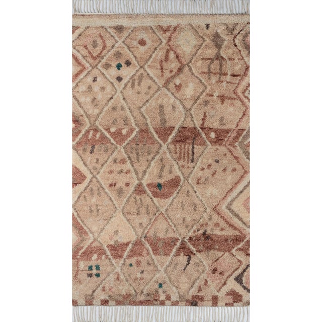Rajveer Aarohi Natural 3'6" X 5'6" Area Rug For Sale In Atlanta - Image 6 of 6