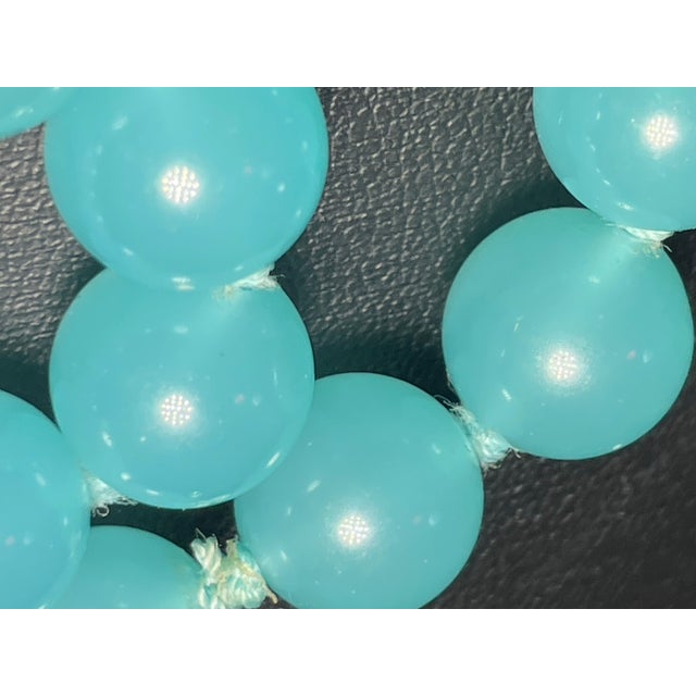 1940s Vintage Peking Aqua Glass Hand-Knotted Silk Strand For Sale - Image 5 of 6