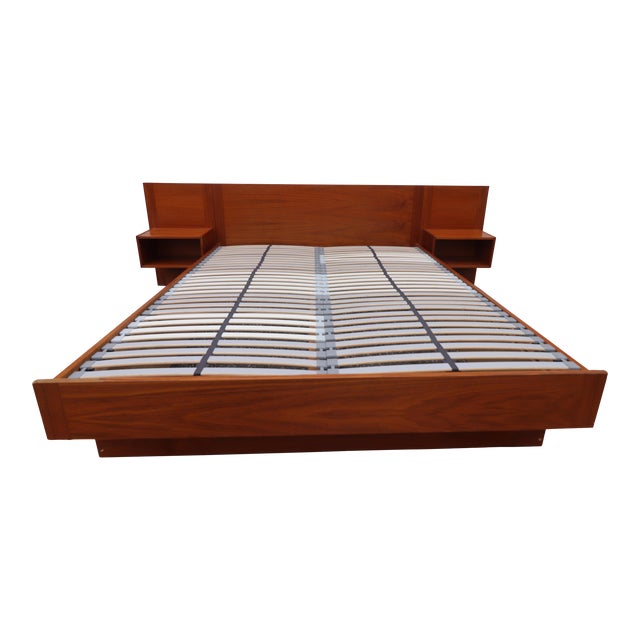 1980s Mid Century Bed Frame | Chairish