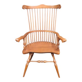 Martin's Chair Inc. Philadelphia Comb Back Windsor Arm Chair For Sale