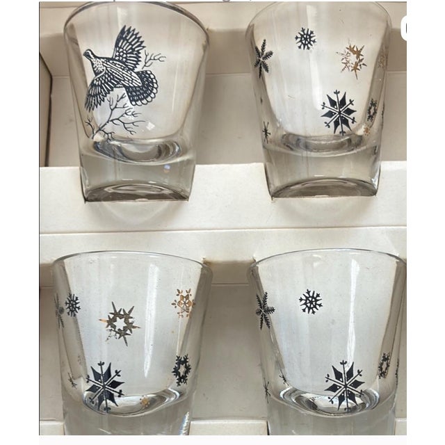 Mid Century Modern Bar ware 1950s/60s bar ware / shot glasses made in the USA by the Federal Glass Company. Gorgeous...