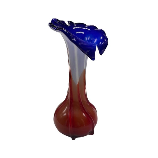 Murano Glass Flower Vase in Blue and Red, Italy, 1960s, in Flawless conditions. Designed 1960 to 1969