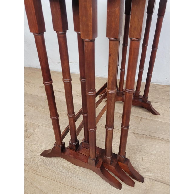 Victorian Nesting Tables in Mahogany, 1880, Set of 3 For Sale - Image 10 of 18