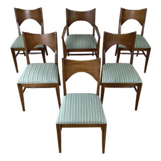 Broyhill Saga Dining Chairs- Set of Six For Sale