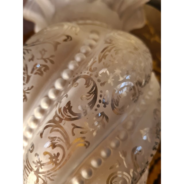 Napoleon III Style Glass Tulip Shade for Oil Lamp, 1900, in Very Good conditions. Designed 1890 to 1919 Up to 250V...